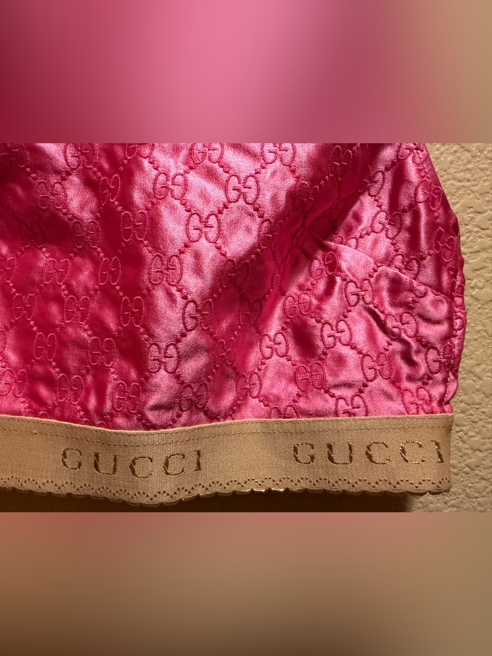 New Gucci GG Logo Pink Silk Cropped Top Bustier Size 40 / US XS - Picture 4 of 10